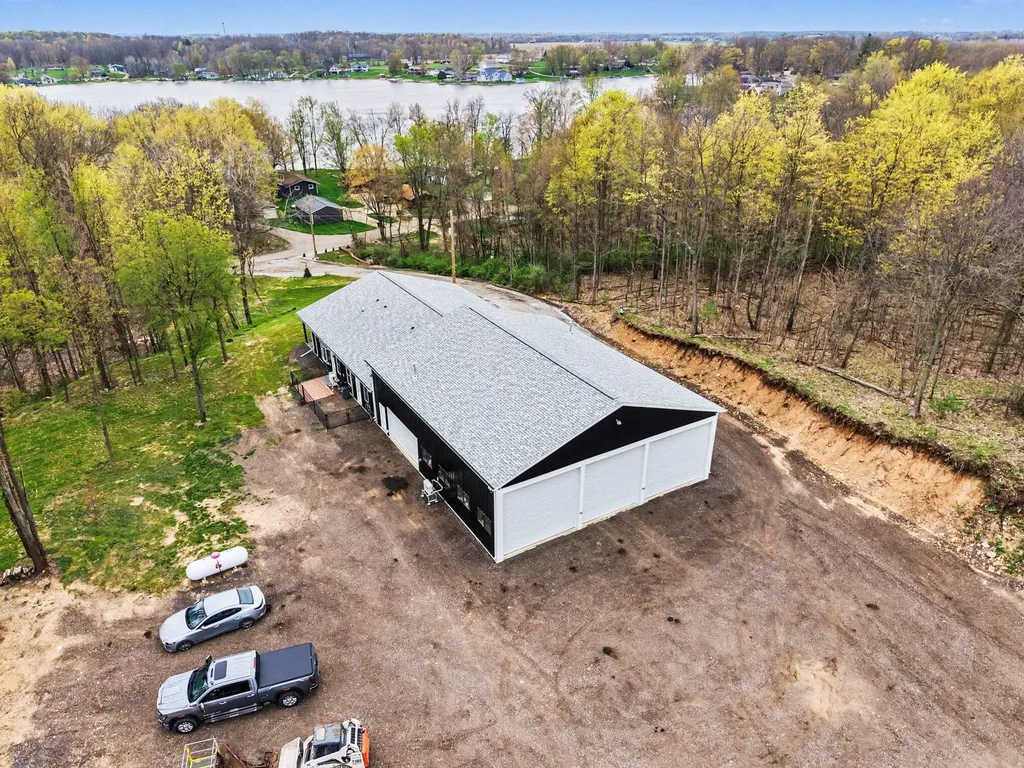 2545 Lorraine Drive Allegan Township MI 49010