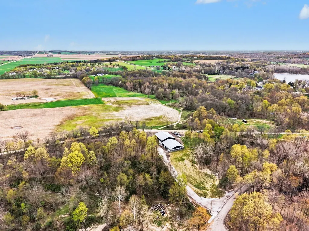 2545 Lorraine Drive Allegan Township MI 49010
