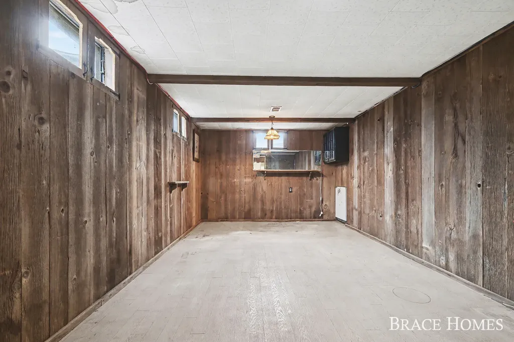 249 Thurman Street Belding City MI 48809