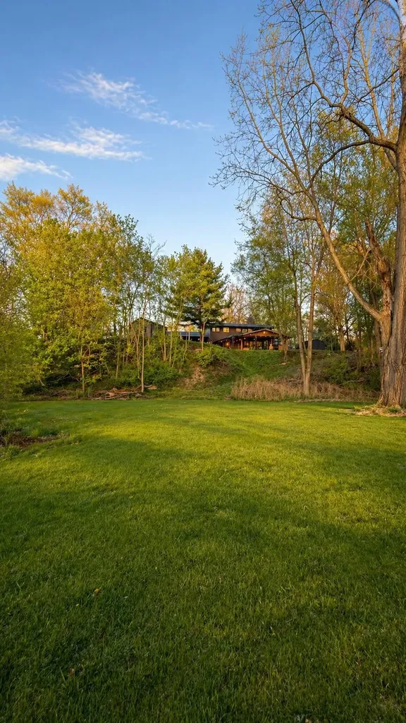 249 Thurman Street Belding City MI 48809