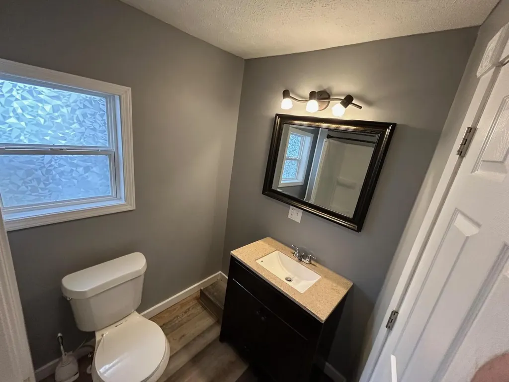 600 W Hodge Avenue Lansing City MI 48910