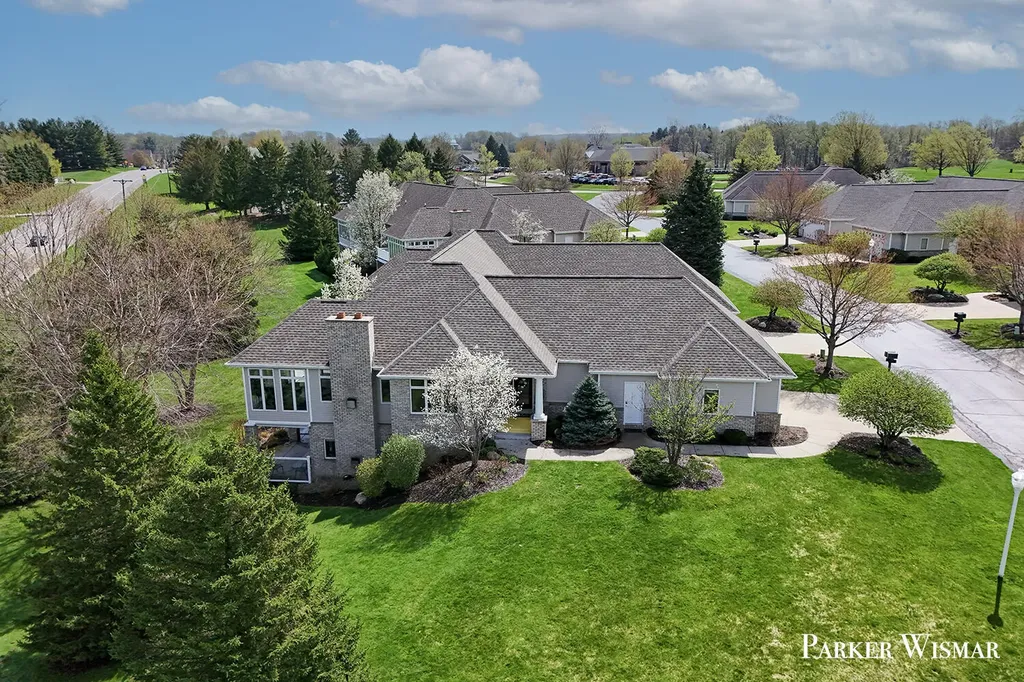 2661 Village Circle SW Byron Township MI 49315
