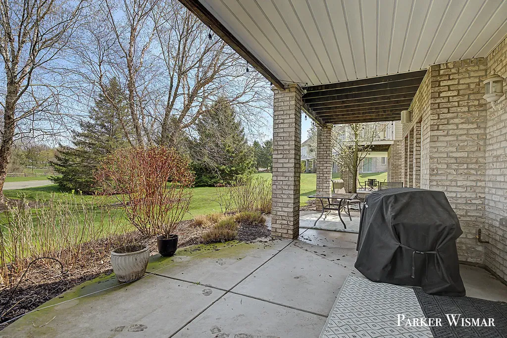 2661 Village Circle SW Byron Township MI 49315