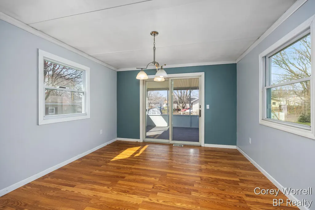 1427 Grant Avenue Grand Haven City MI 49417