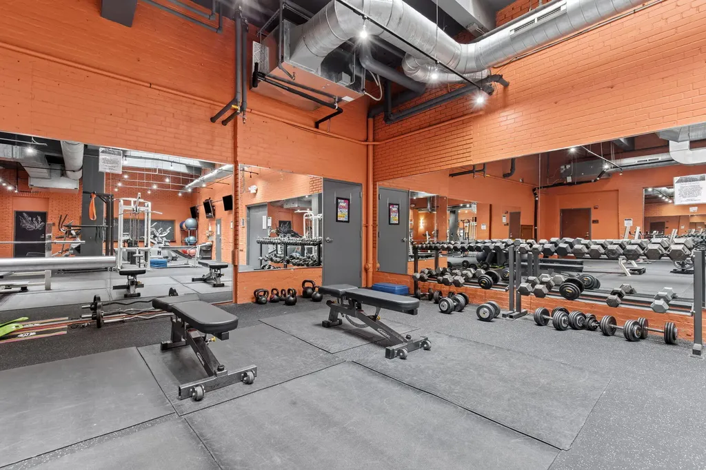 600 Broadway Avenue NW Grand Rapids City MI 49504