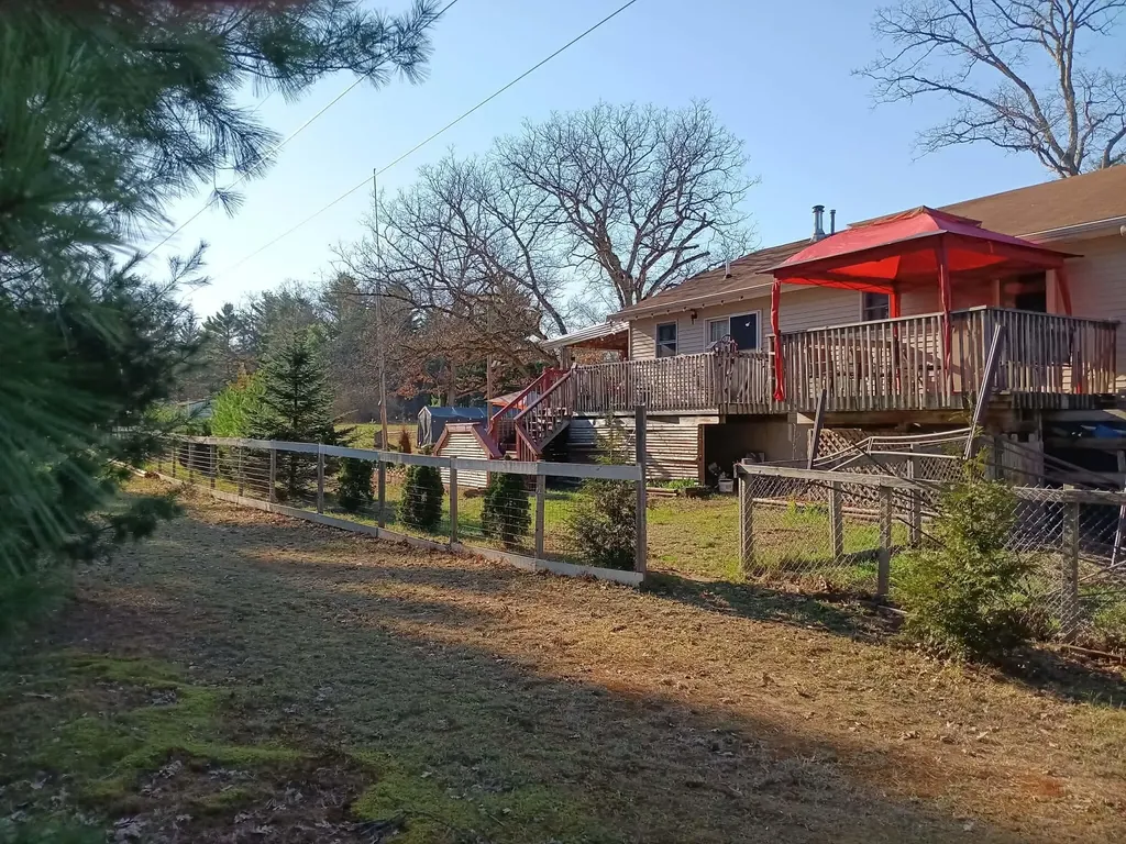 1889 E 40th Street Everett Township MI 49349