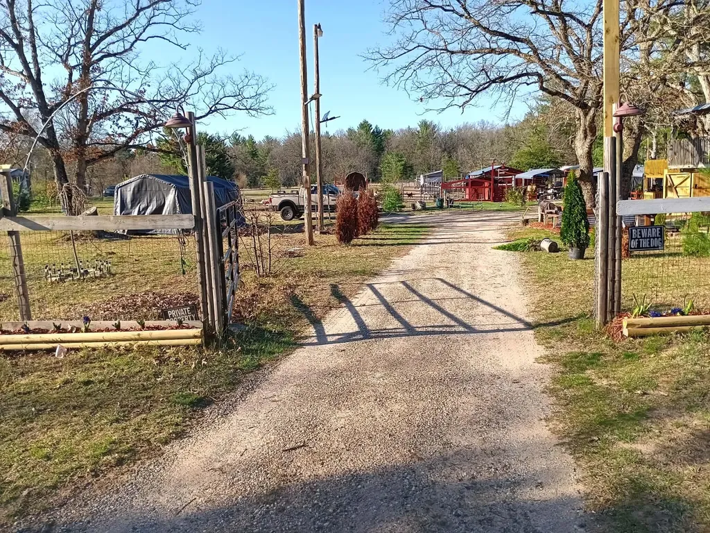 1889 E 40th Street Everett Township MI 49349