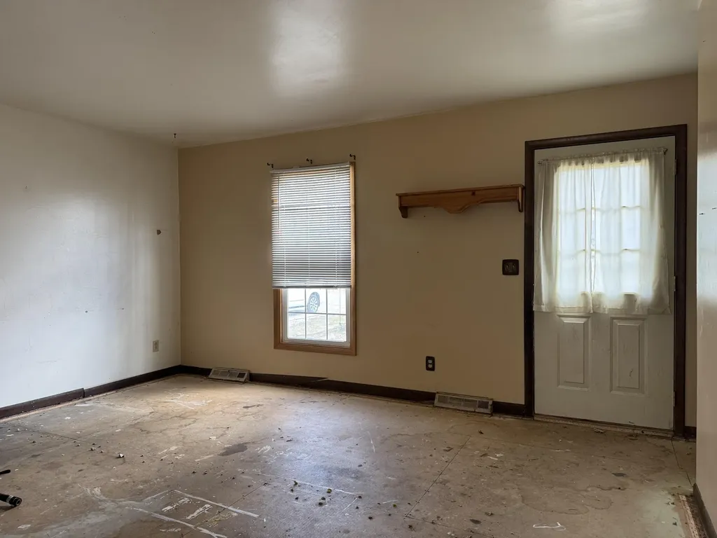 10736 Woodbushe Drive SE Lowell Charter Township MI 49331