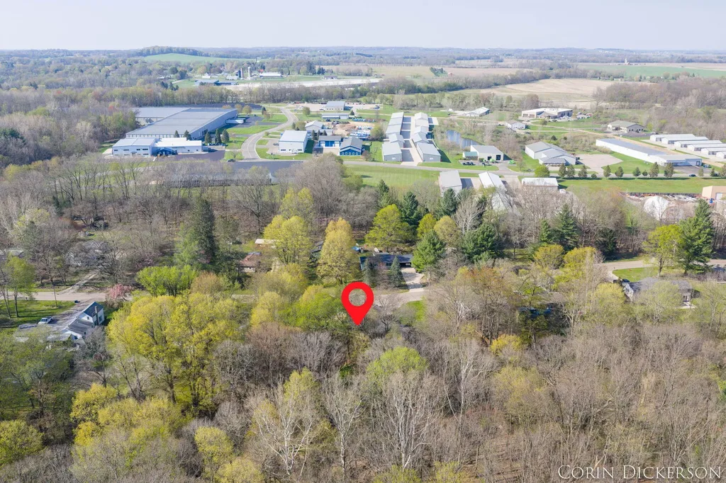 258 Lowe Street Allegan City MI 49010