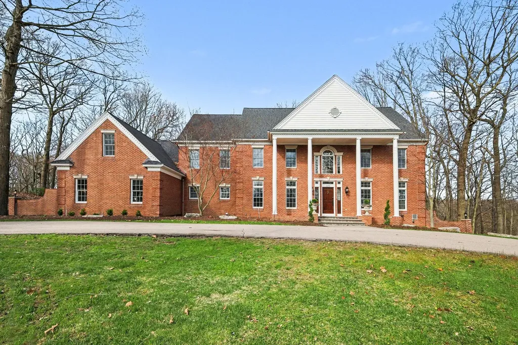 1233 Ballybunion Court SE Cascade Charter Township MI 49546