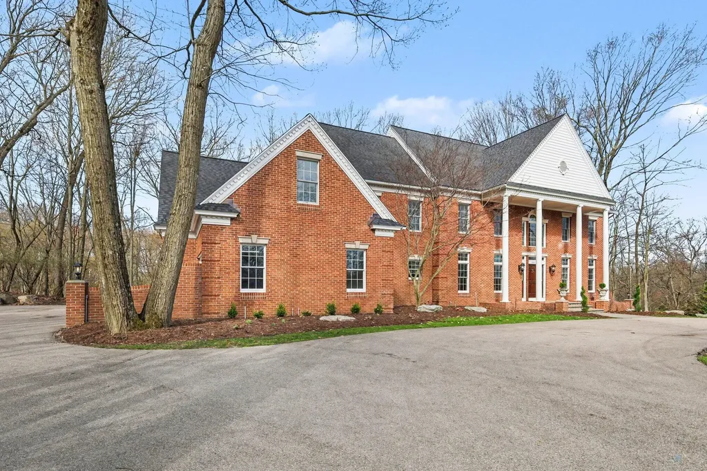 1233 Ballybunion Court SE Cascade Charter Township MI 49546