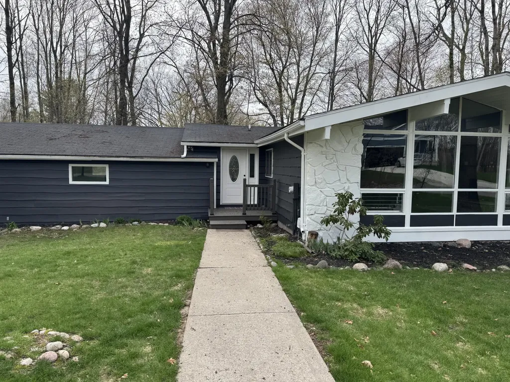 7635 Eighth Street Morton Township MI 49346