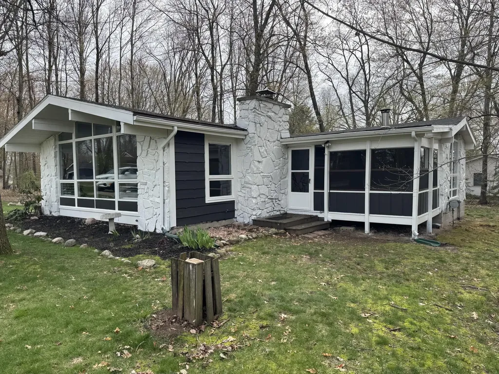 7635 Eighth Street Morton Township MI 49346