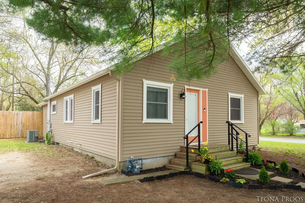 221 Bridge Road Allegan City MI 49010