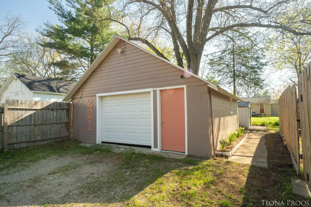 221 Bridge Road Allegan City MI 49010