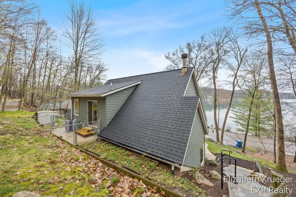 5217 S Centerline Road Brooks Township MI 49337