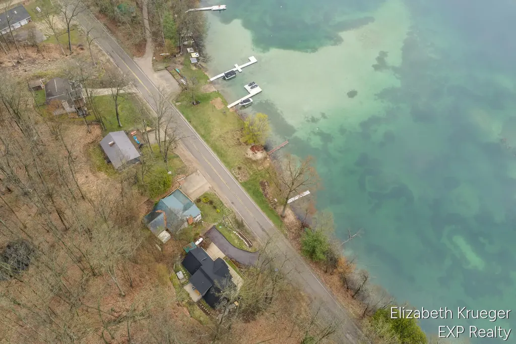 5217 S Centerline Road Brooks Township MI 49337