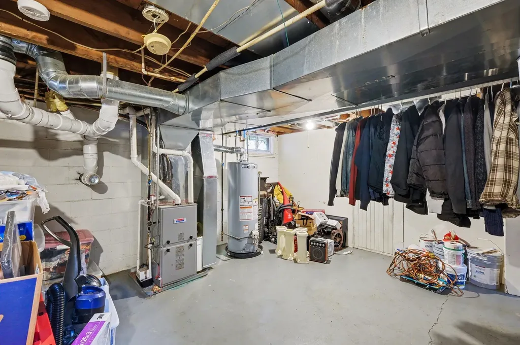 1267 Graf Street Muskegon City MI 49442