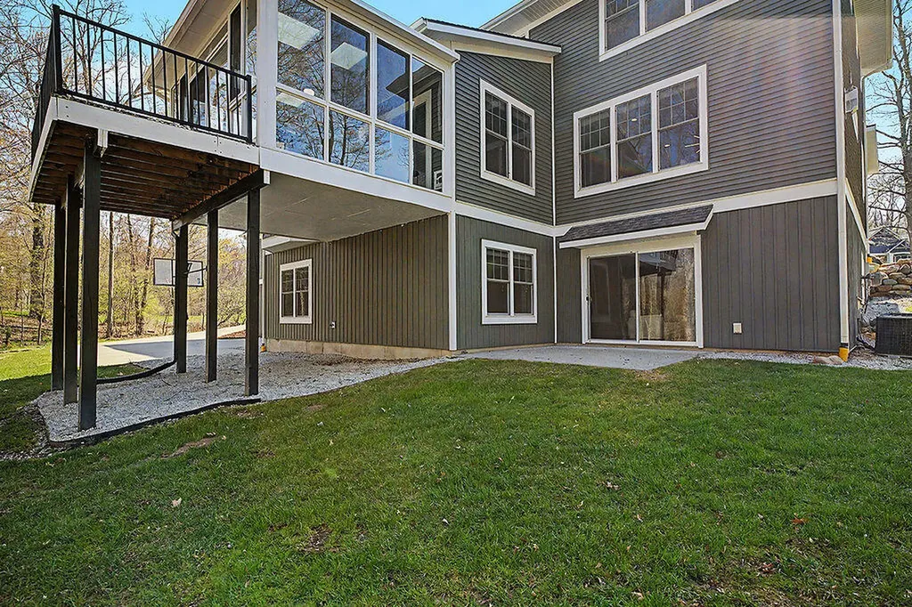7117 Anchorage Court SE Caledonia Township MI 49316