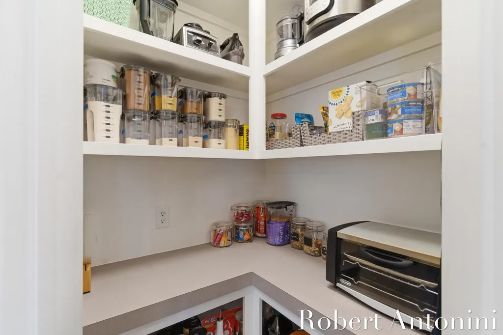 2352 Lake Birch Court NE Grand Rapids Charter Township MI 49525