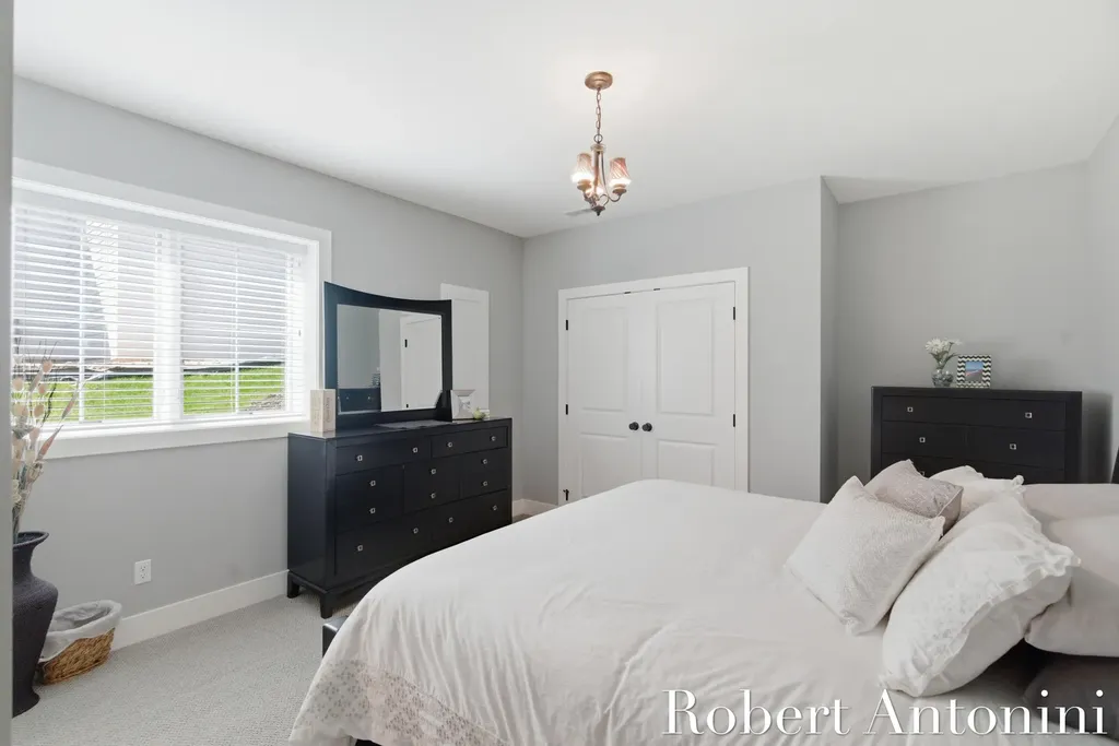 2352 Lake Birch Court NE Grand Rapids Charter Township MI 49525
