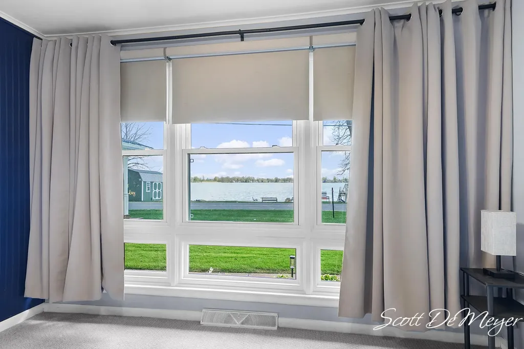 604 N Shore Drive Crystal Township MI 48818