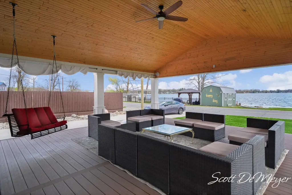 604 N Shore Drive Crystal Township MI 48818