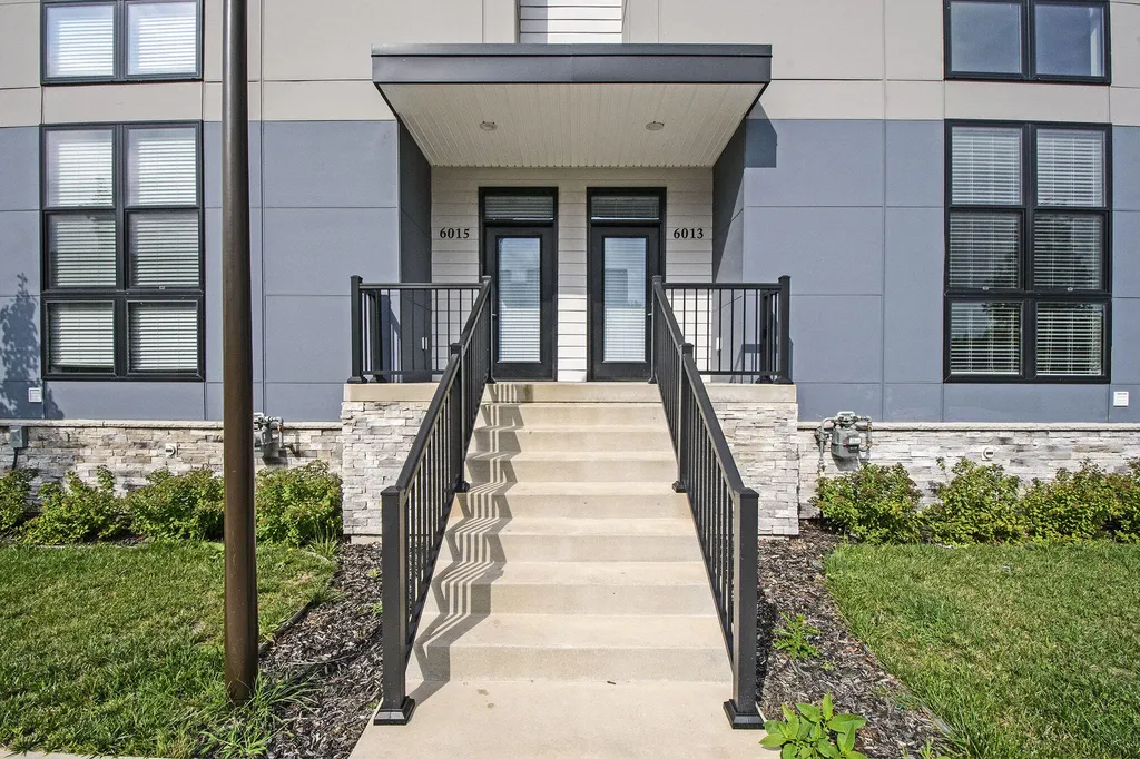 6015 Port View Drive SE Caledonia Township MI 49512
