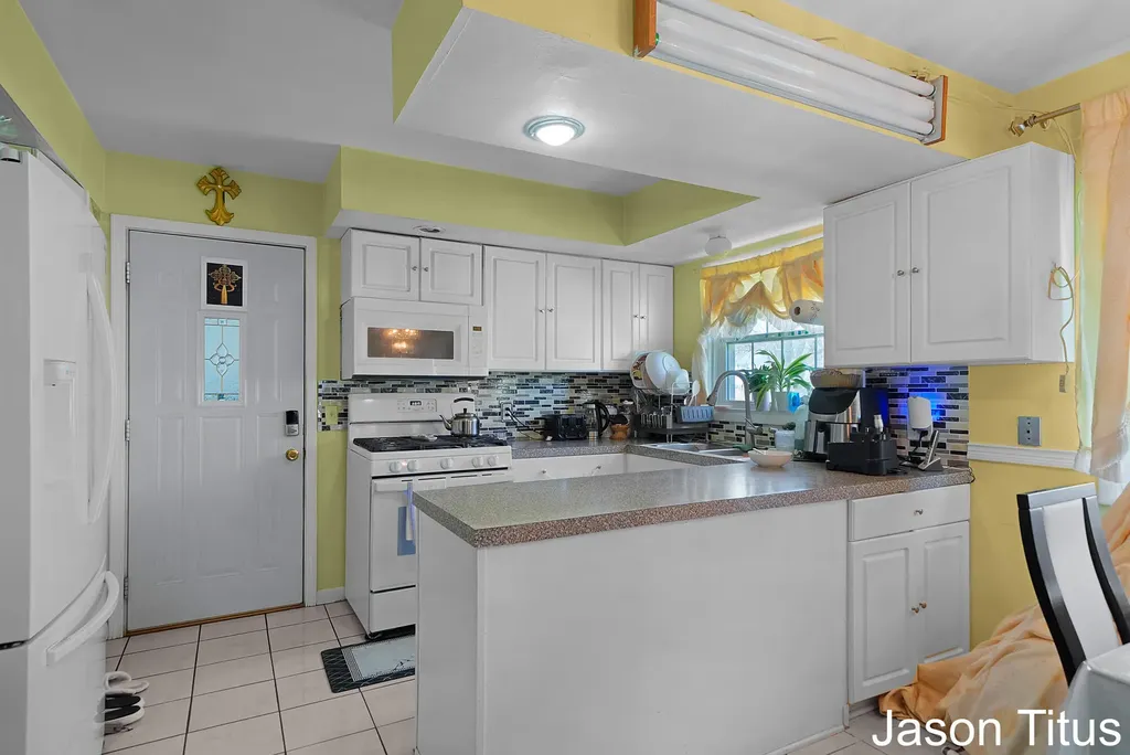 1696 Ball Avenue NE Grand Rapids City MI 49505