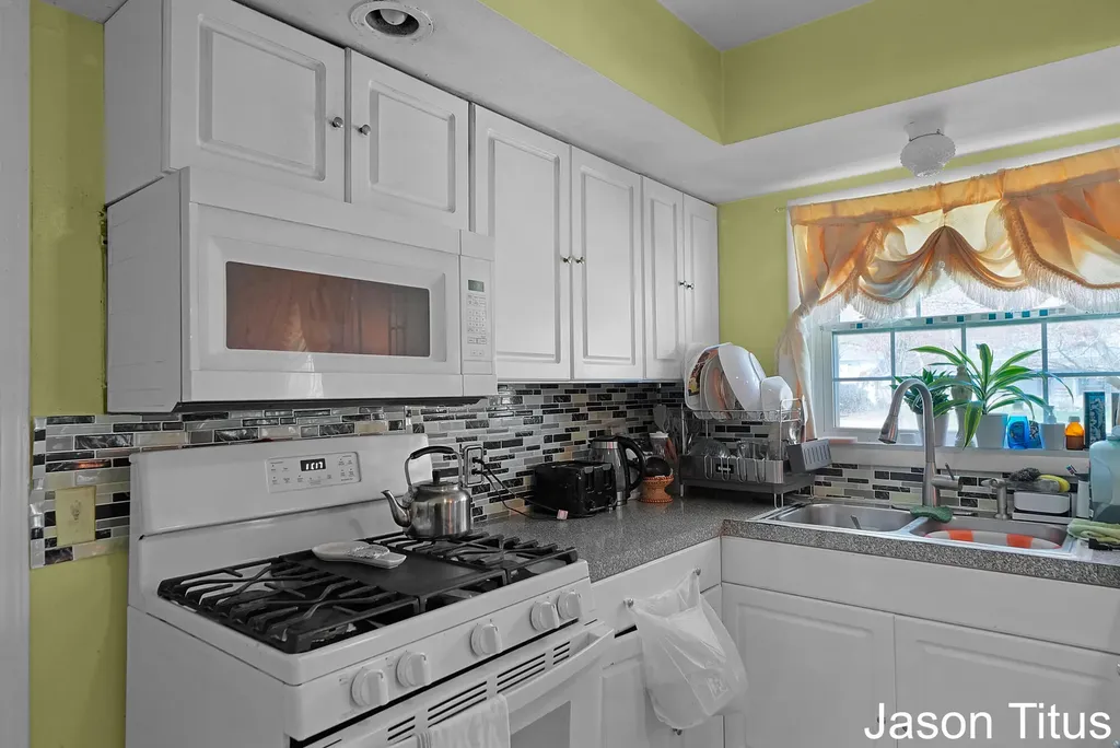 1696 Ball Avenue NE Grand Rapids City MI 49505