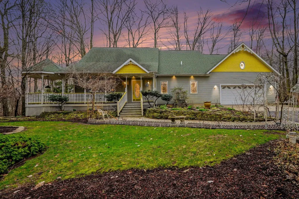 13240 Olin Woods Drive Solon Township MI 49345