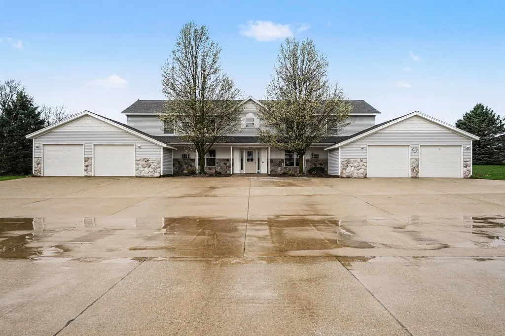 613 Trinity Drive Leighton Township MI 49316