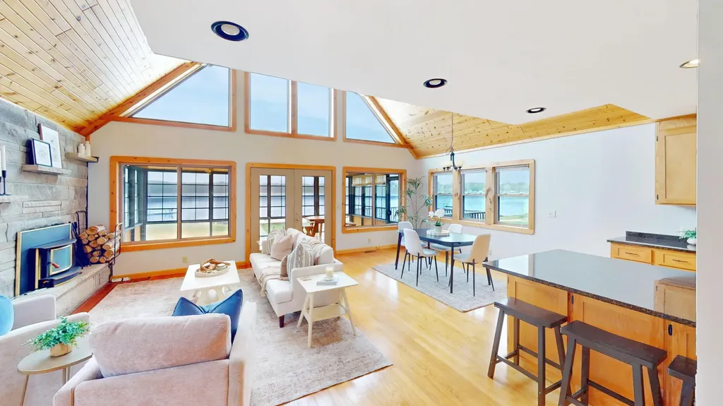 3230 Lakeview Drive Monterey Township MI 49010