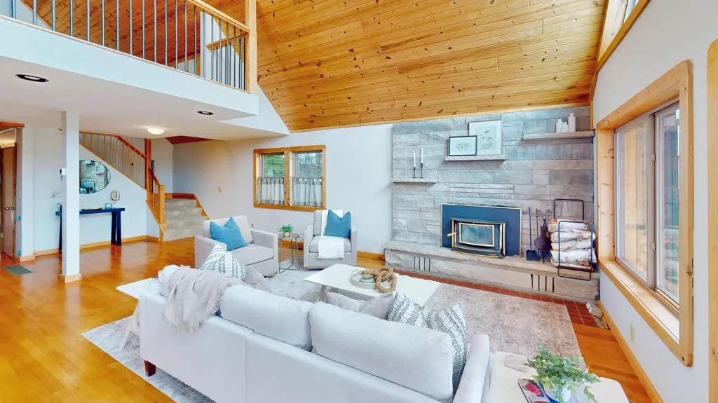 3230 Lakeview Drive Monterey Township MI 49010
