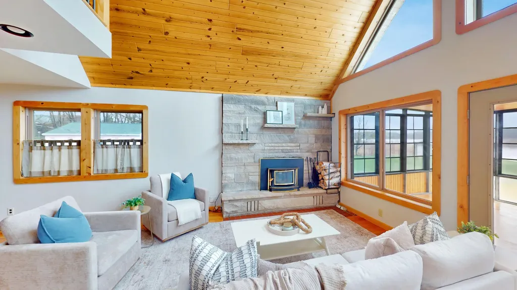 3230 Lakeview Drive Monterey Township MI 49010