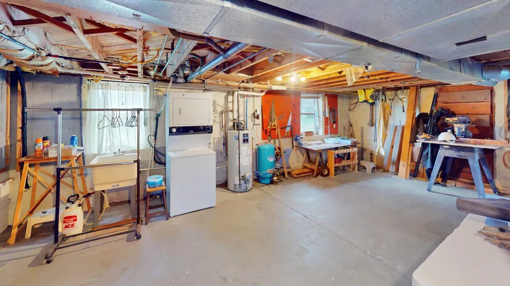 3230 Lakeview Drive Monterey Township MI 49010