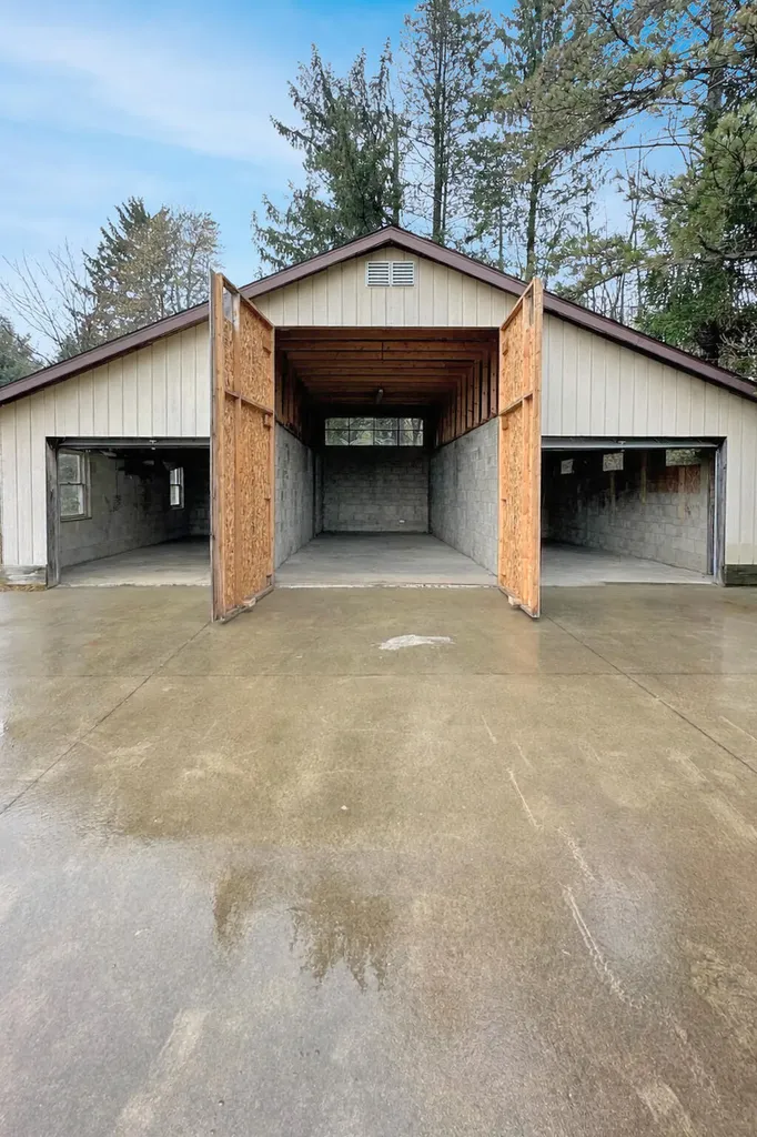 3230 Lakeview Drive Monterey Township MI 49010