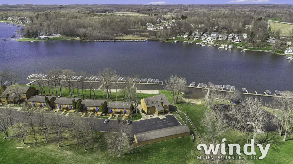 5576 N Watervliet Road Watervliet Township MI 49098