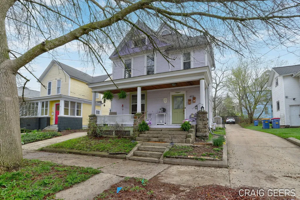 320 Charles Avenue SE Grand Rapids City MI 49503