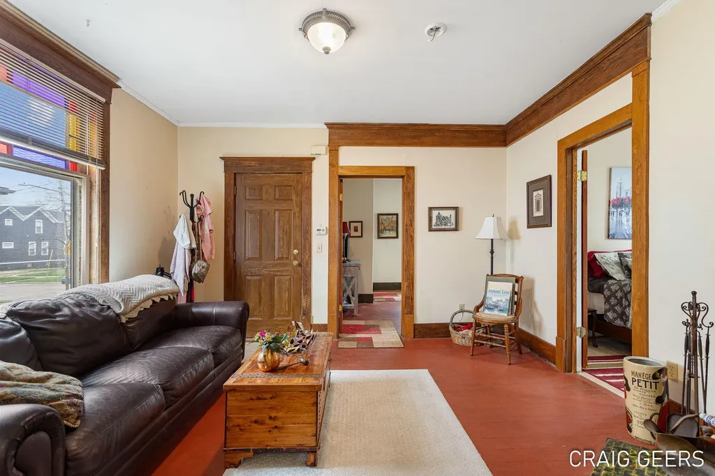 320 Charles Avenue SE Grand Rapids City MI 49503