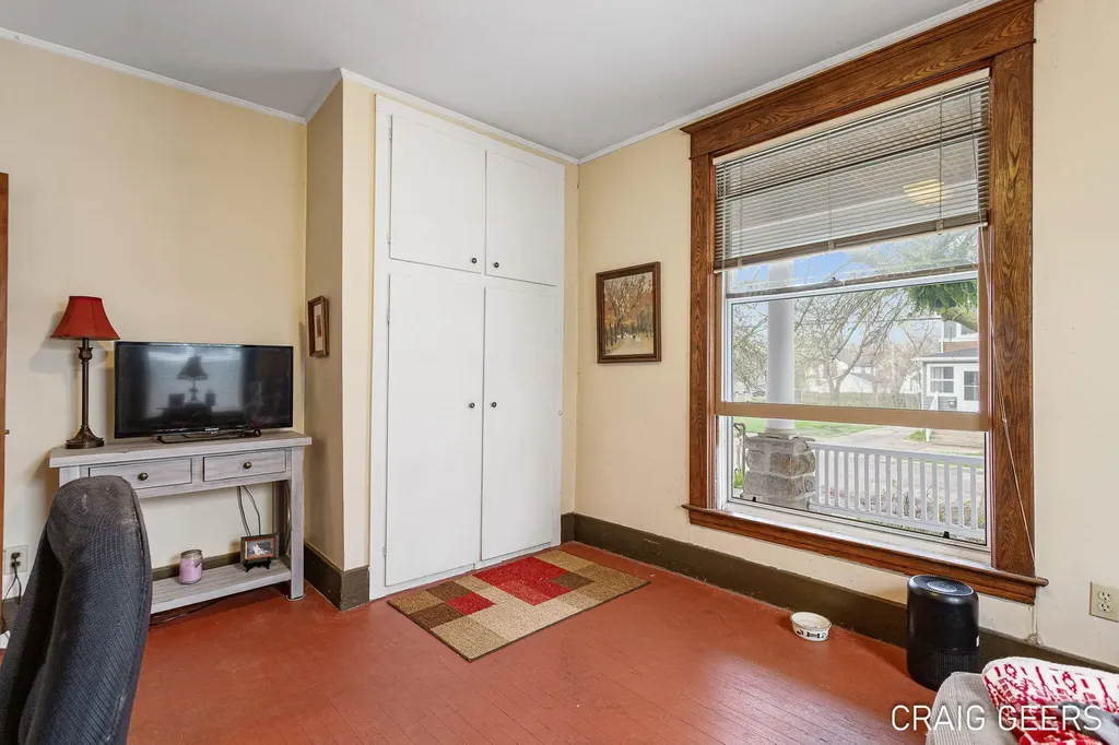 320 Charles Avenue SE Grand Rapids City MI 49503