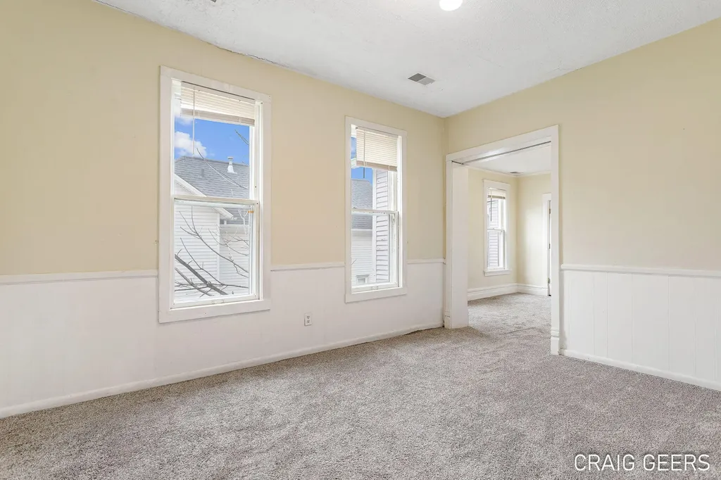 320 Charles Avenue SE Grand Rapids City MI 49503