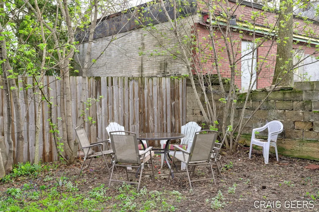 320 Charles Avenue SE Grand Rapids City MI 49503