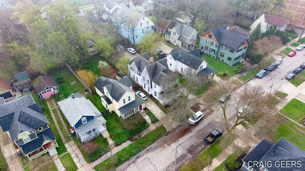 320 Charles Avenue SE Grand Rapids City MI 49503