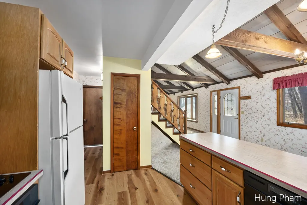 7724 W Lake Drive Morton Township MI 49346