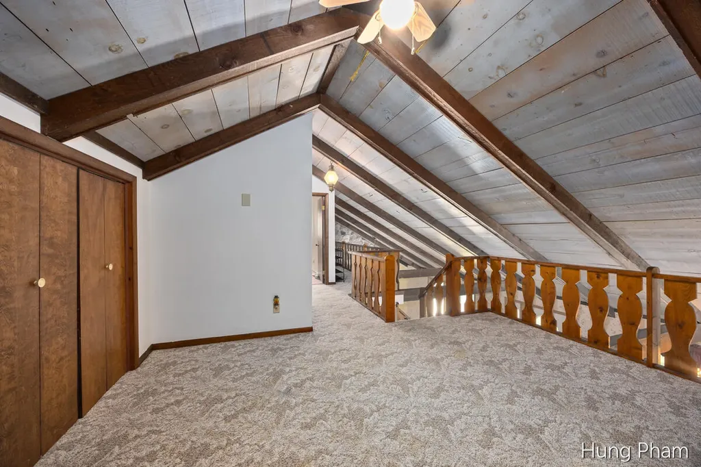 7724 W Lake Drive Morton Township MI 49346