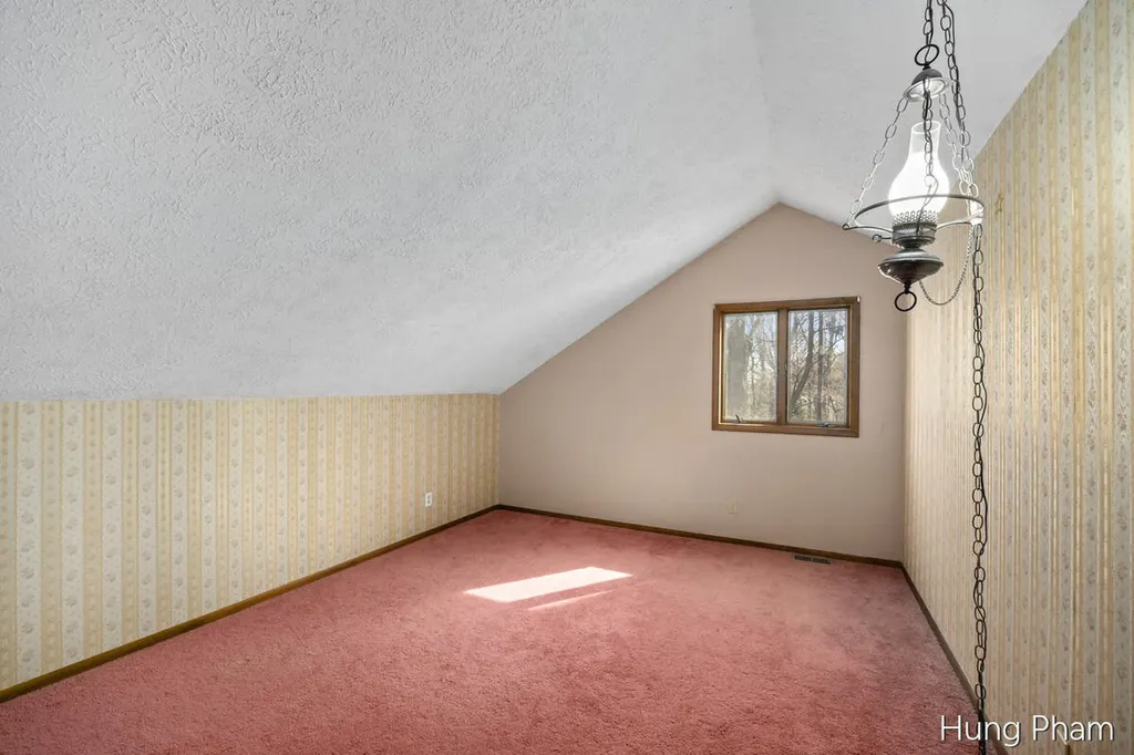 7724 W Lake Drive Morton Township MI 49346