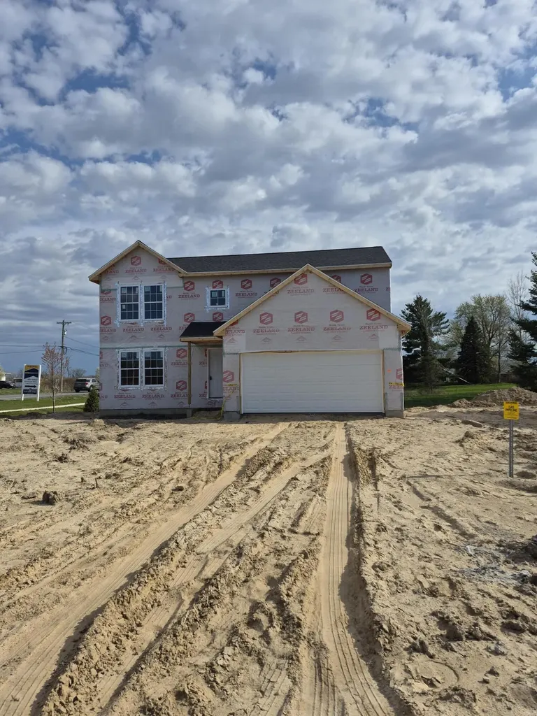 5588 Mammoth Drive SE Caledonia Township MI 49316