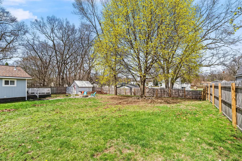 1322 Leonard Avenue Muskegon City MI 49442