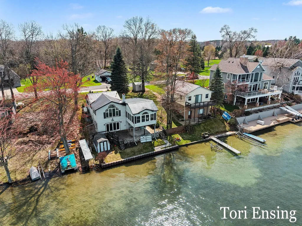 2662 Lakeside Drive Sidney Township MI 48888